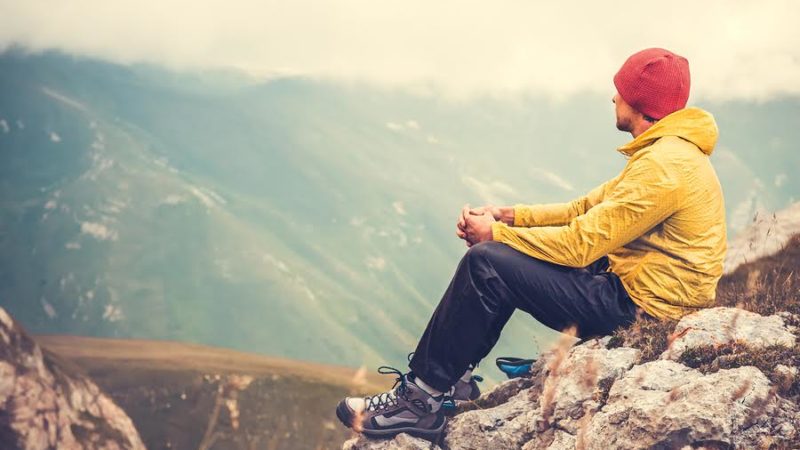 The brains of lonely individuals are activated diversely when contemplating others
